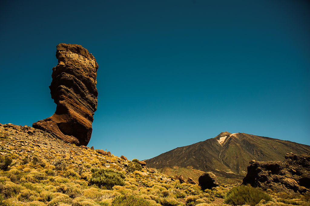 Roque Cinchado, Teide National Park (World Heritage Site). Tenerife, Canary Islands, Spain, Southwestern Europe. Photo by Mstyslav Chernov via WIkimedia Commons